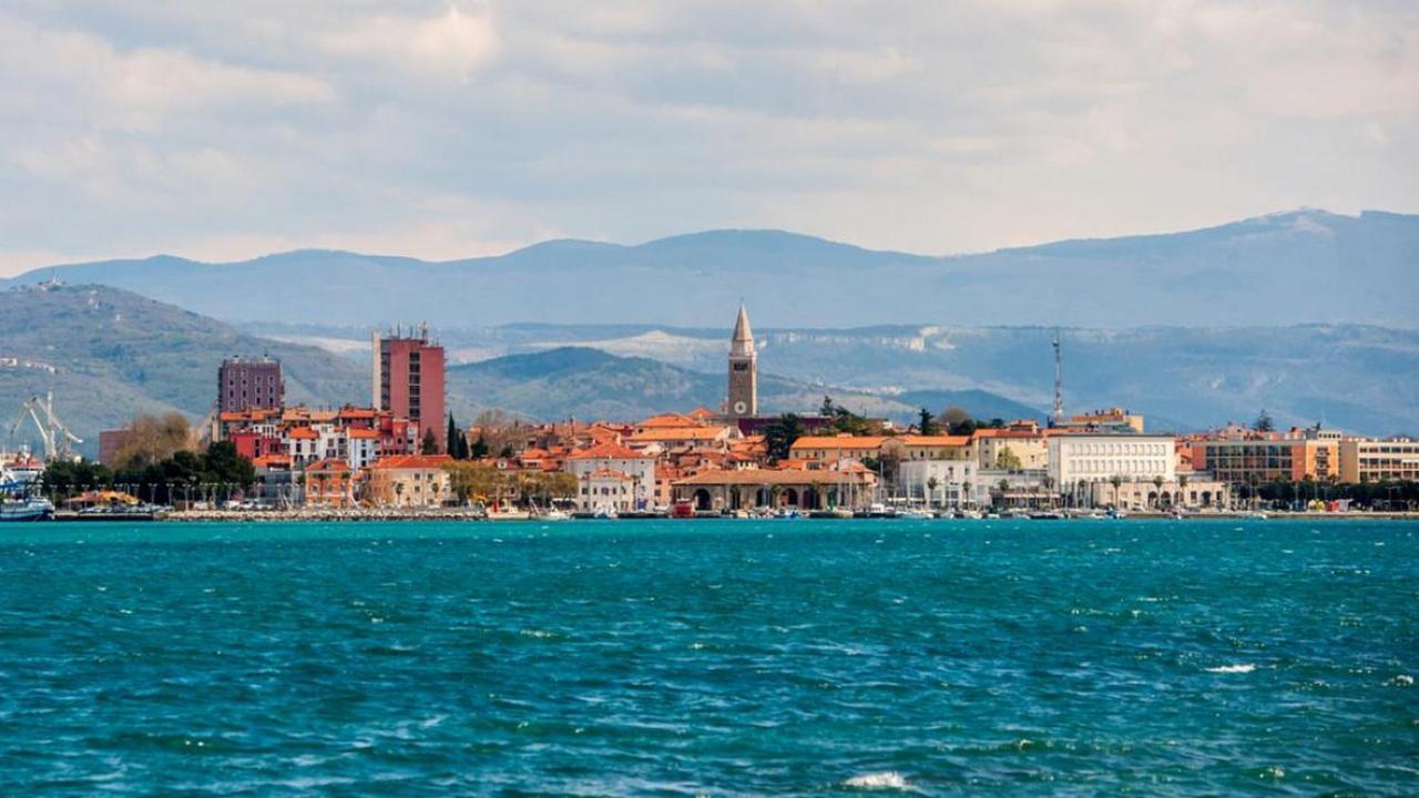 Koper Homey Retreat Lure Екстериор снимка